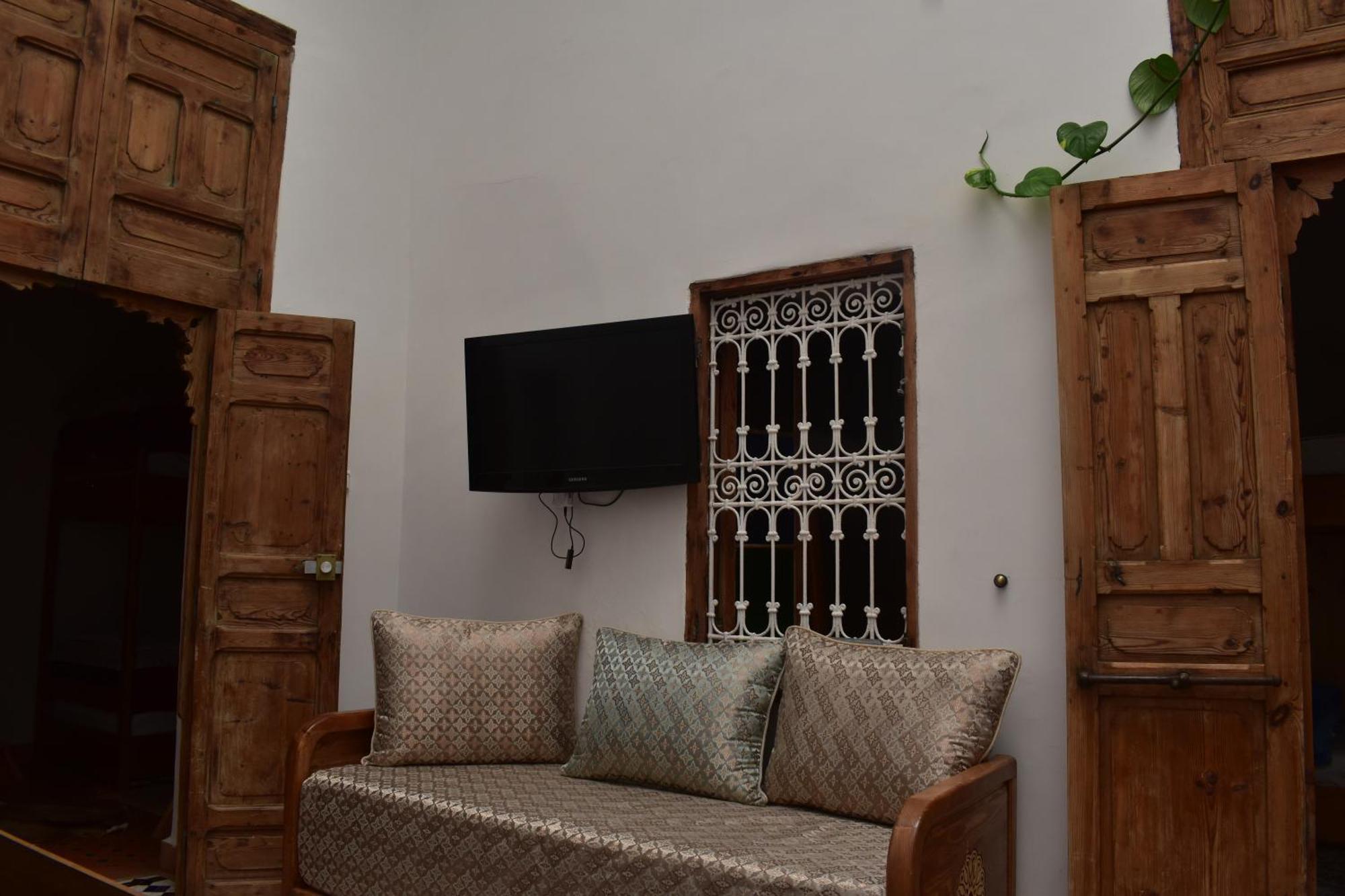 Hostel Capital Rabat Exteriör bild